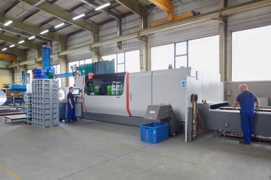 Wszystko zaczyna się od cięcia laserowego...