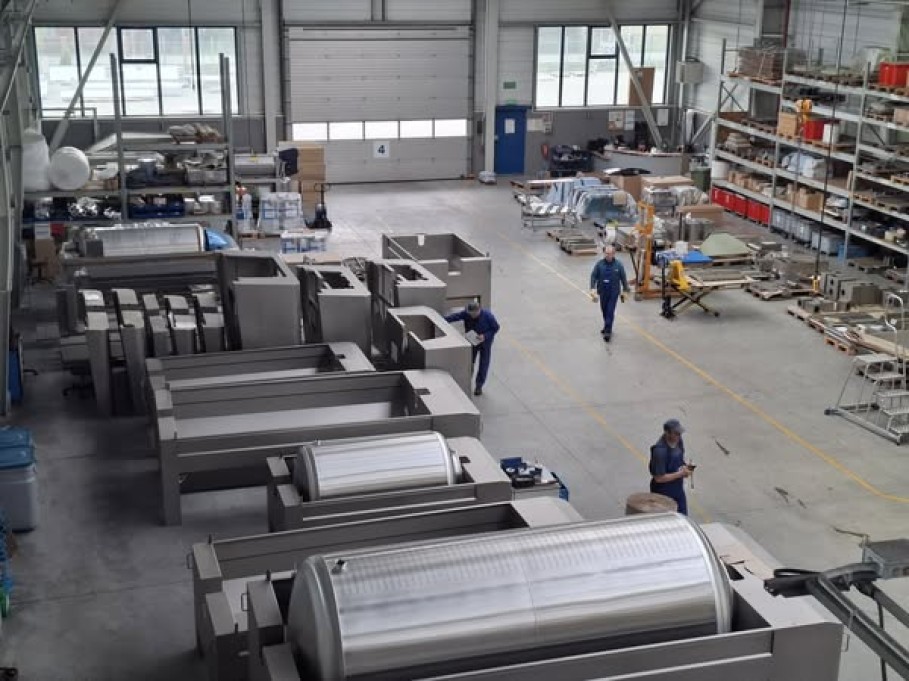 Fotorelacja z naszej hali magazynowo - załadunkowej