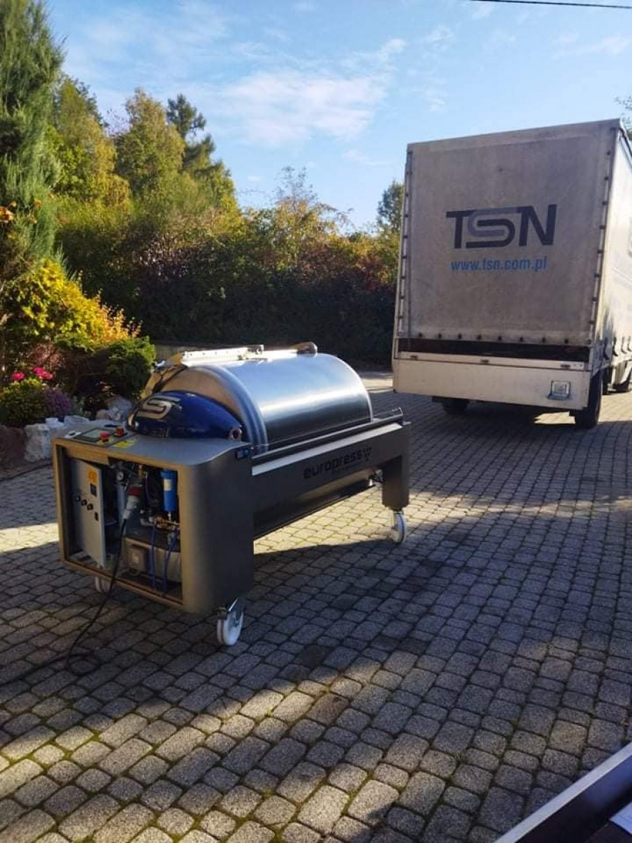 Ostatnia prasa w tym roku dostarczona do klienta